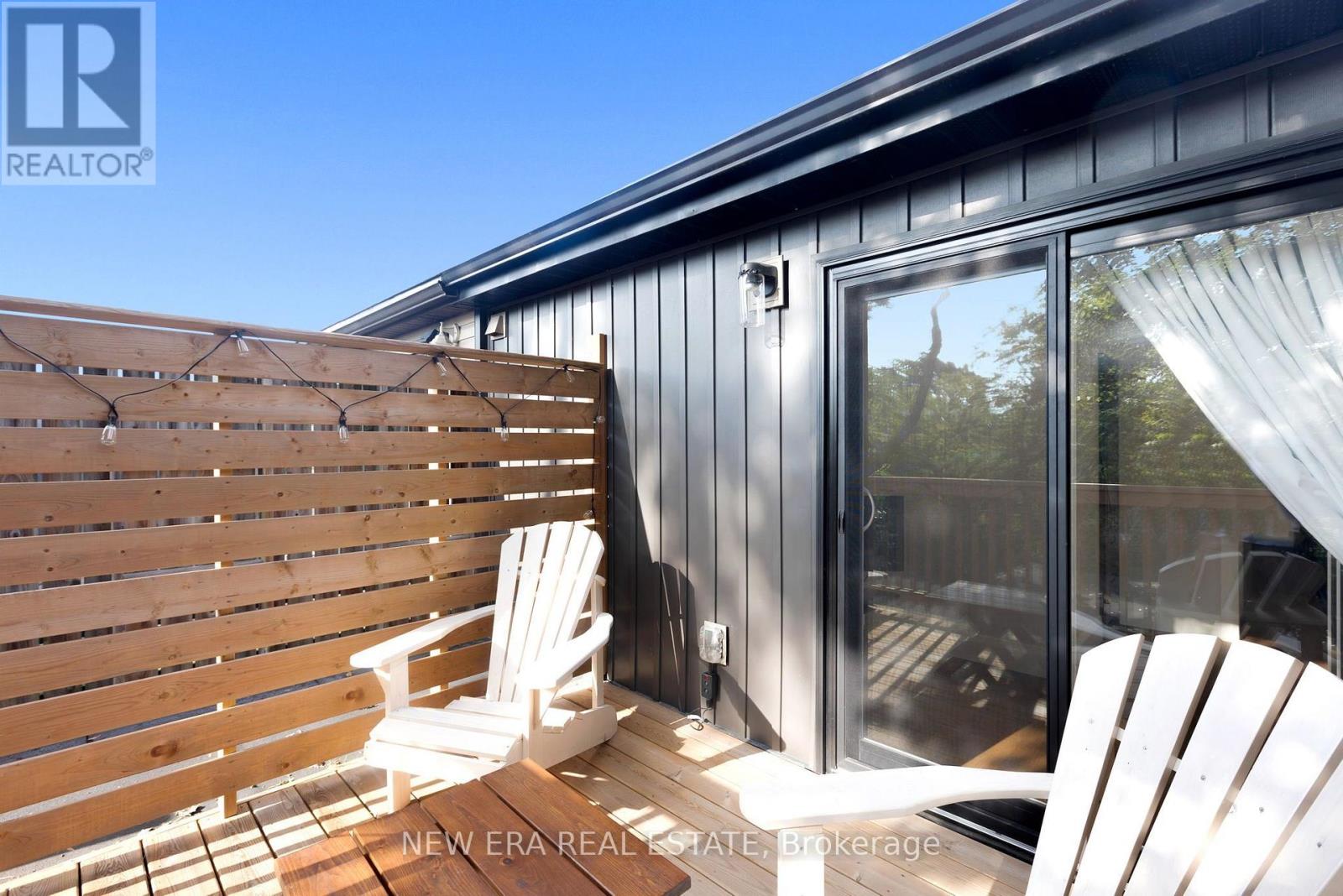 360 WOODBINE AVENUE - Image 32
