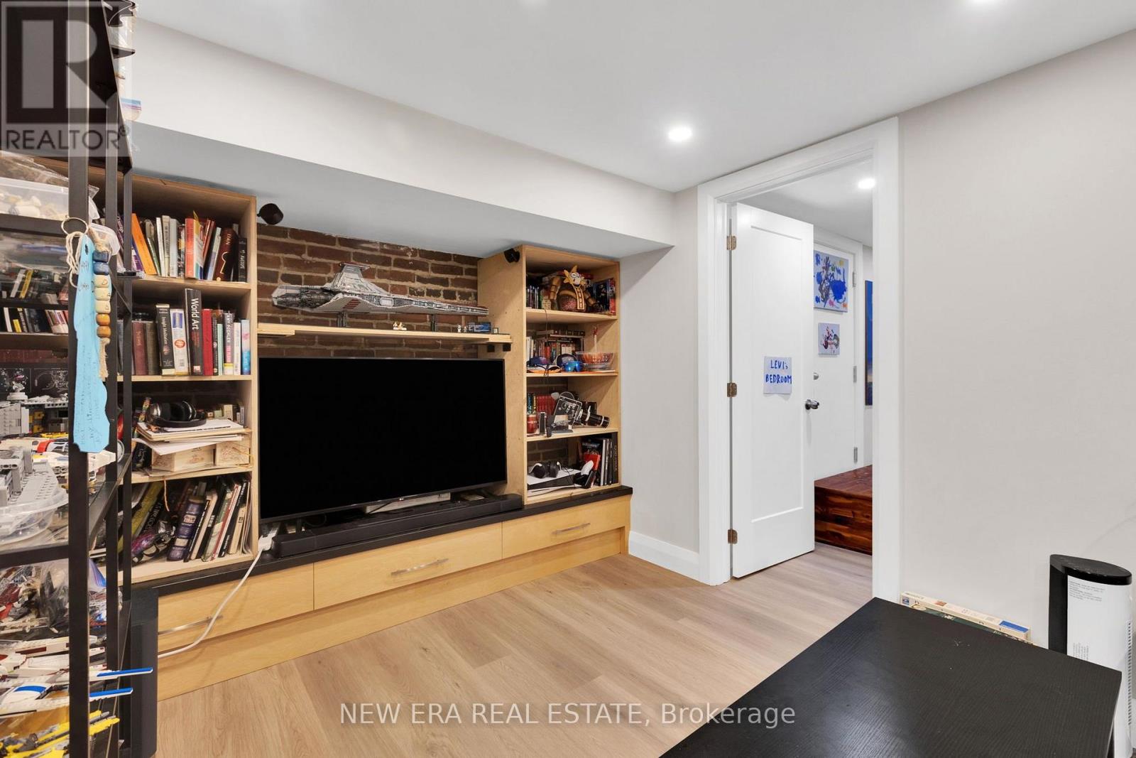 360 WOODBINE AVENUE - 48
