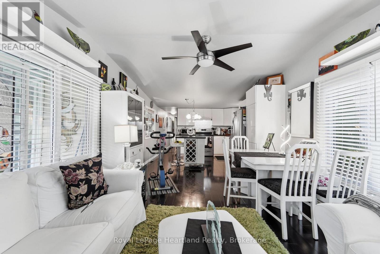 41 CHEROKEE LANE - Image 11
