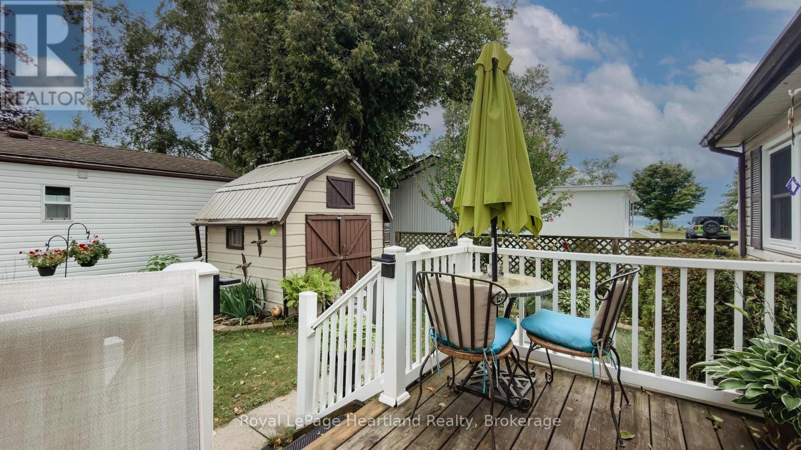 41 CHEROKEE LANE - Image 17