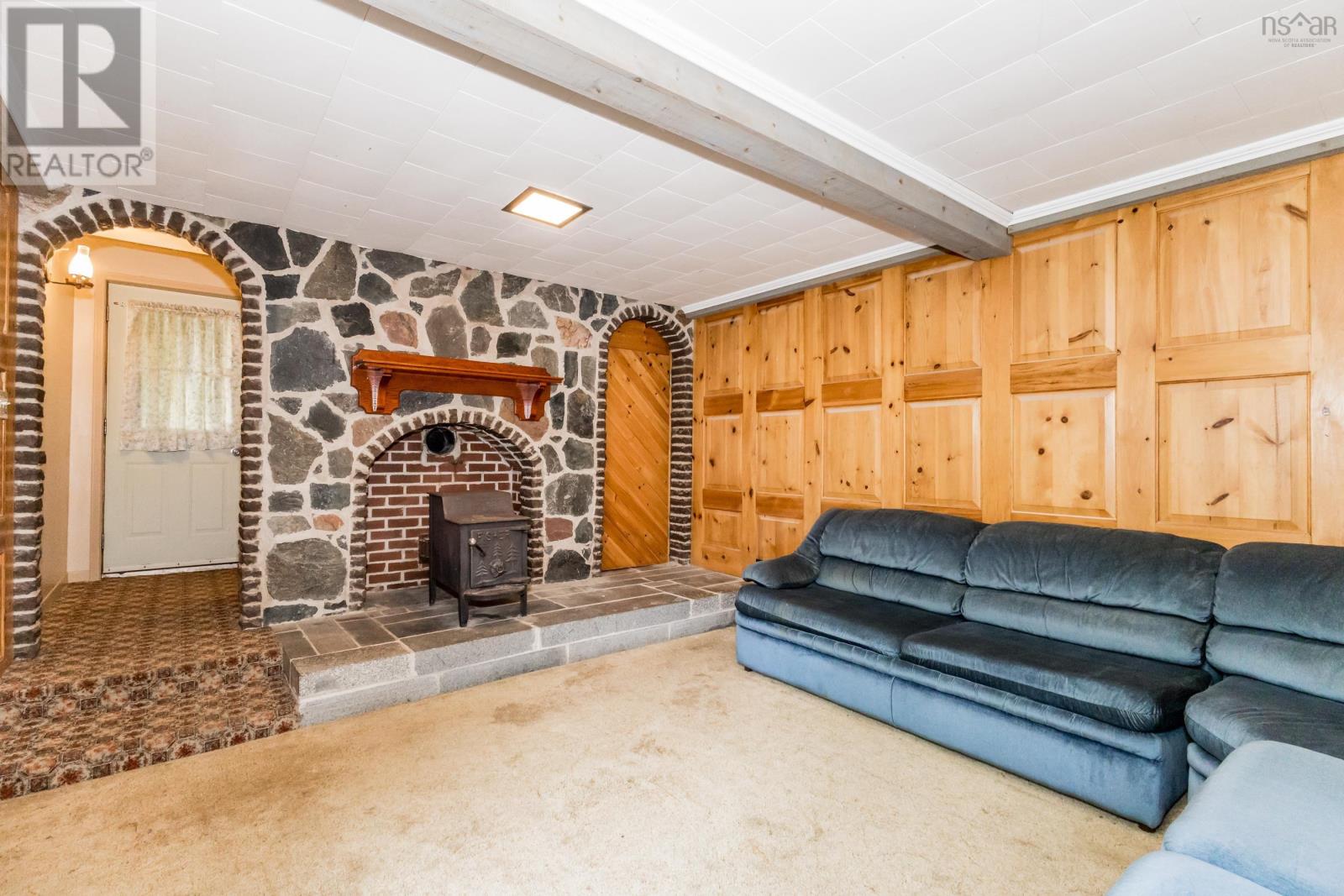 Property 30 of 49 of 7 Bonavista Avenue