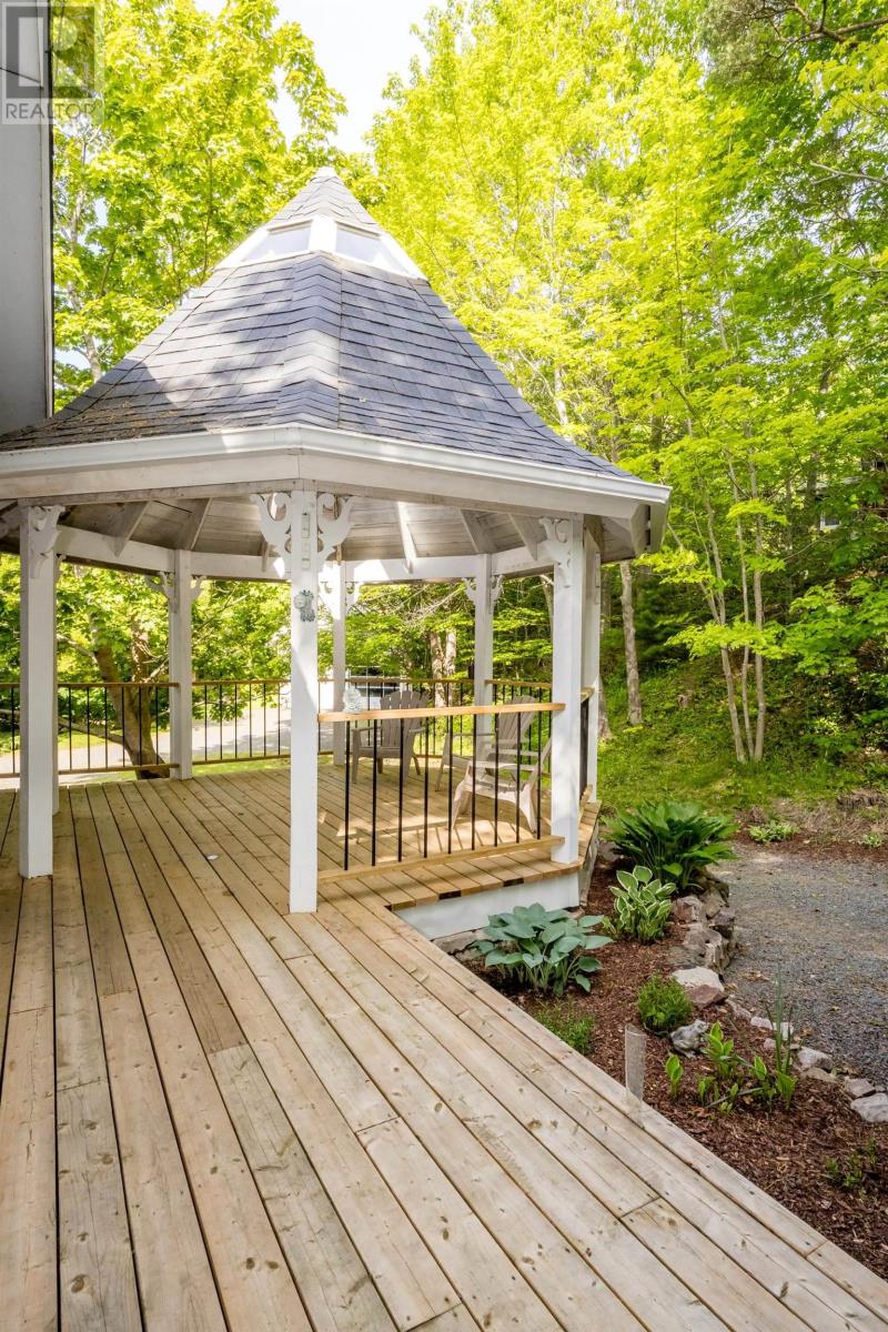 7 Bonavista Avenue - 38