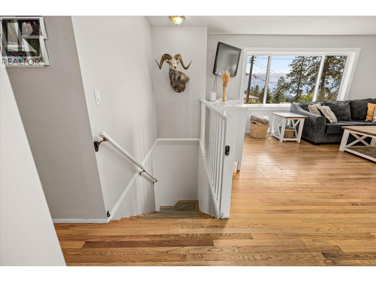 3530 Chives Place - Image 6
