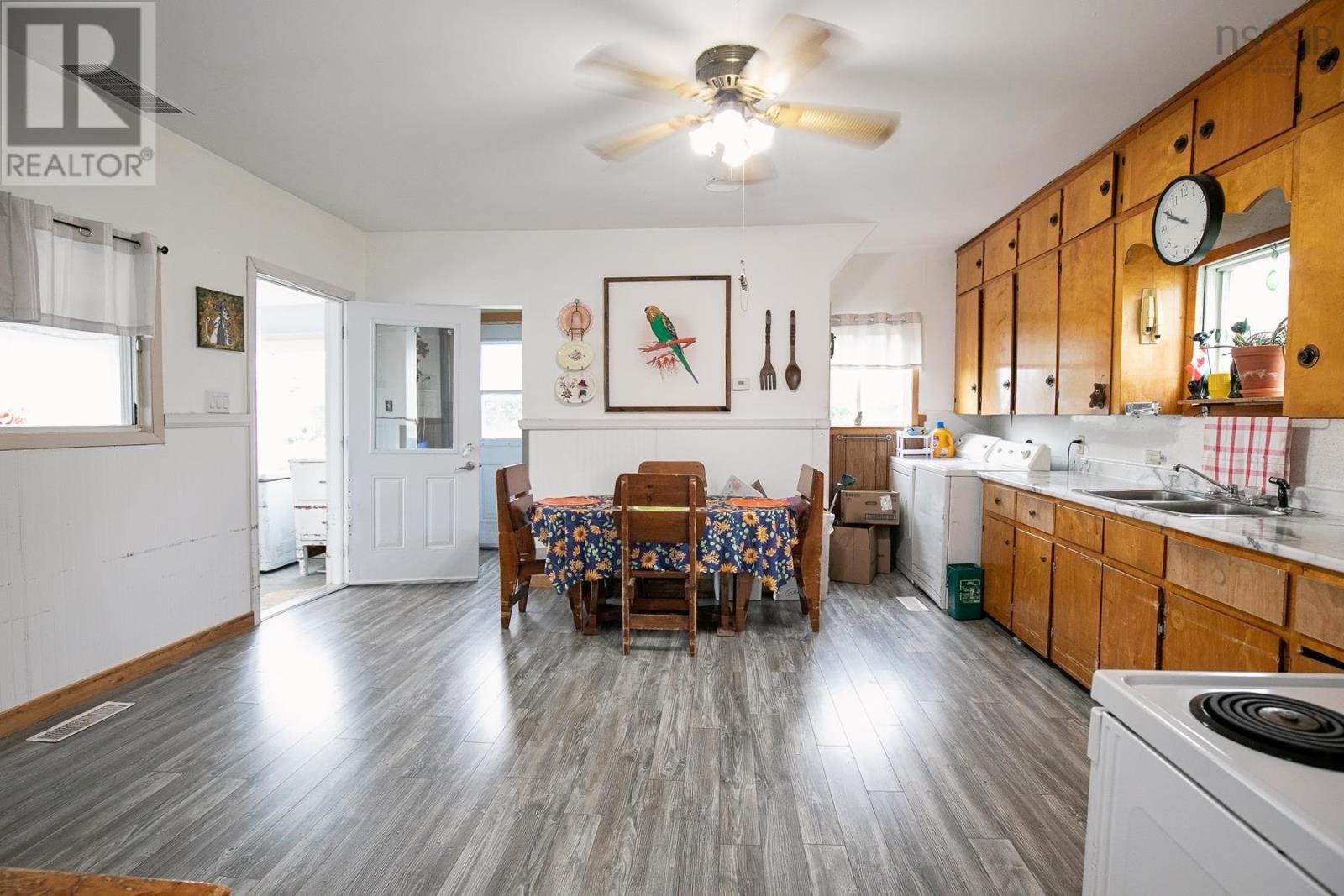 10307 Durham Street - 12