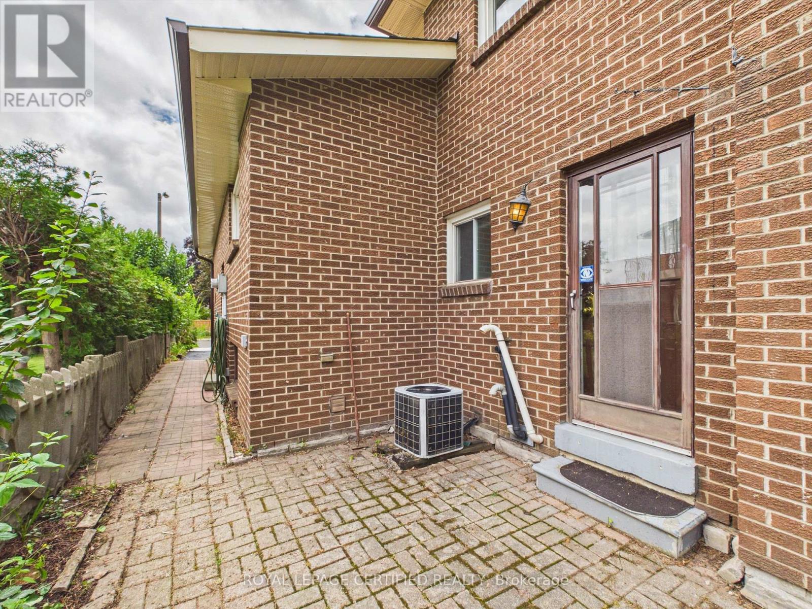 196 MOUNT OLIVE DRIVE - 47