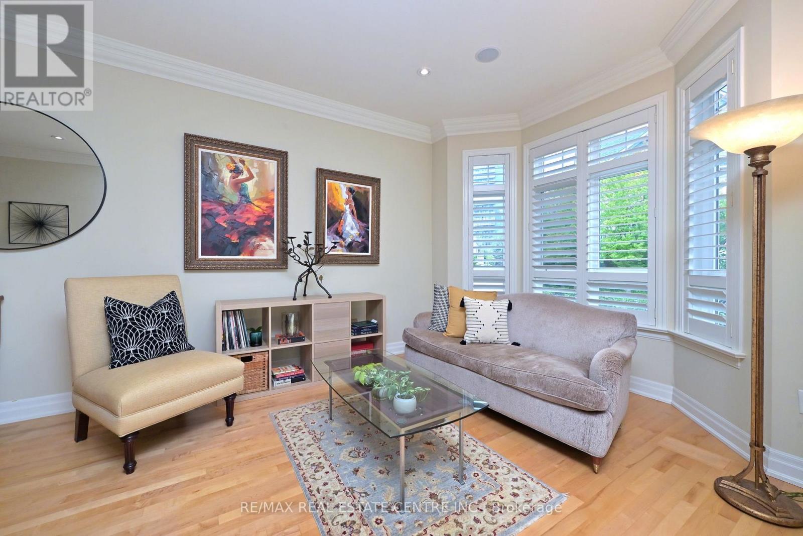 #43 68 COMPASS WAY - 4