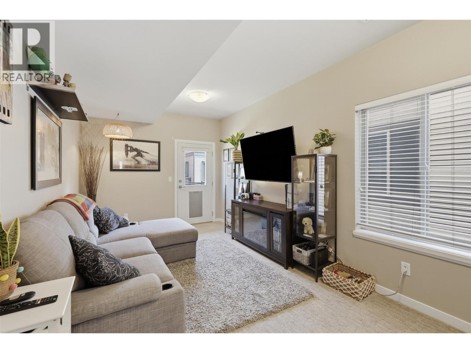 #136 1850 Hugh Allan Drive - 22