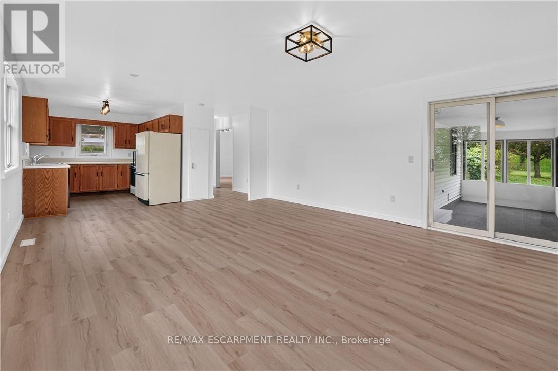 6 MOHAWK POINT ROAD - 12