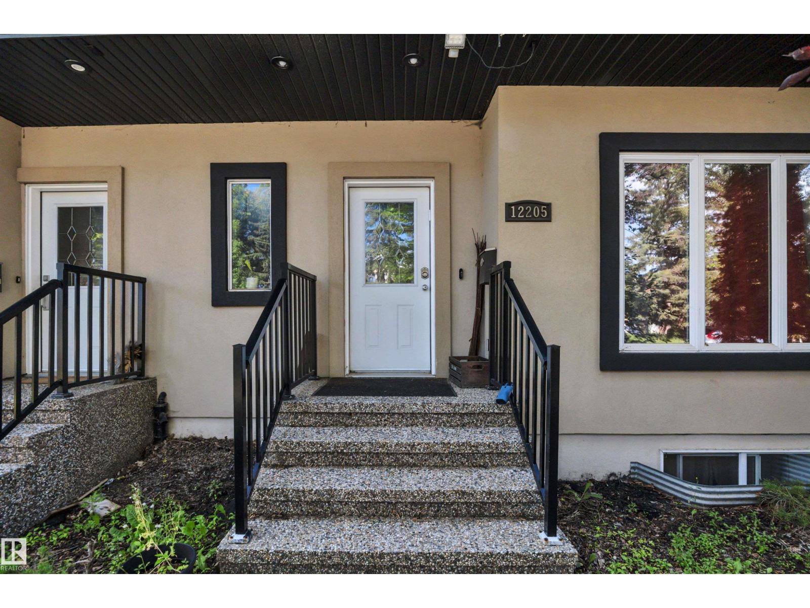 12205 112 Av NW photo 2 — MLS® E4500117