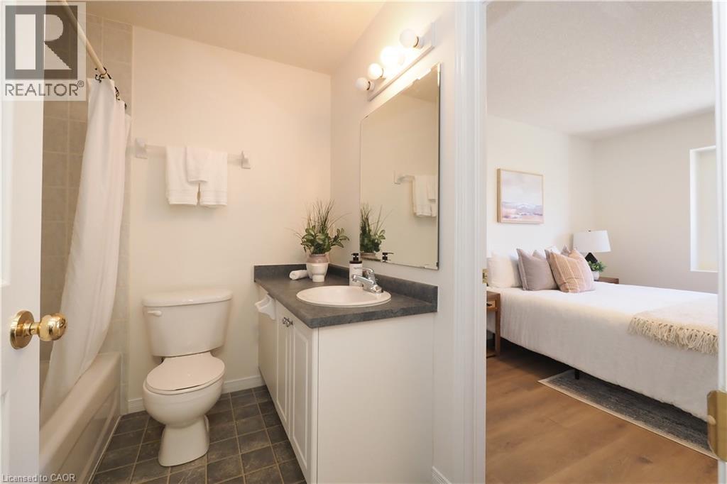 #H47 619 WILD GINGER Avenue - Image 17