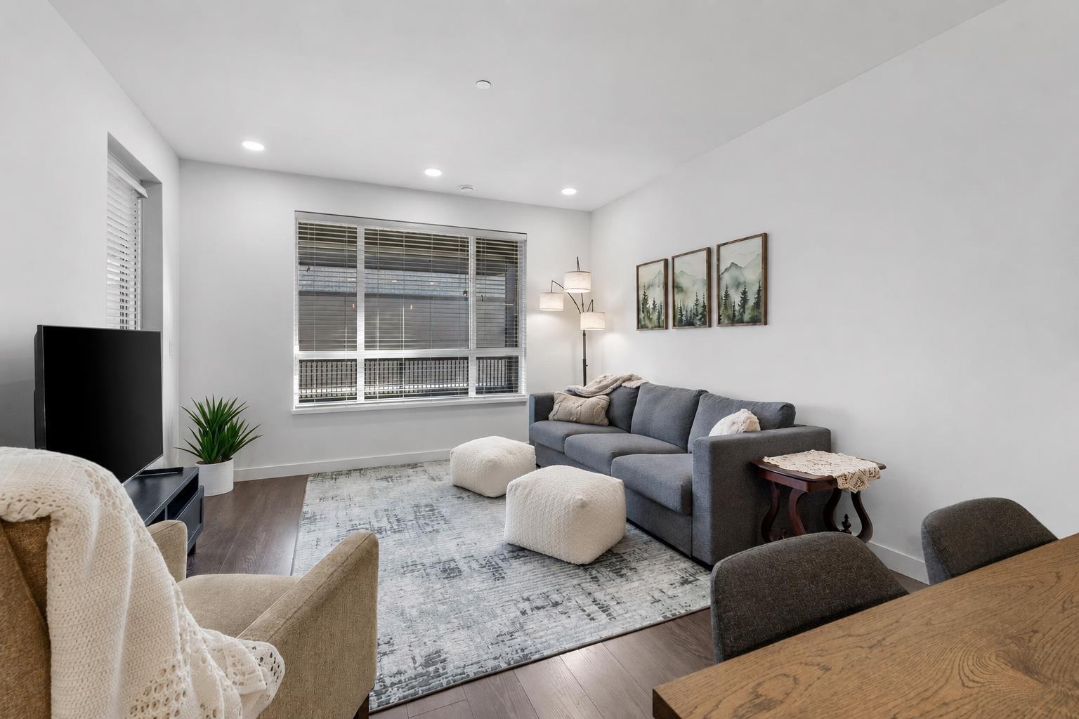 1 Bed, 2 Bath Apartment for Sale in Abbotsford – 309 33540 MAYFAIR AVENUE, Abbotsford – MLS# R3158362 - Image 12