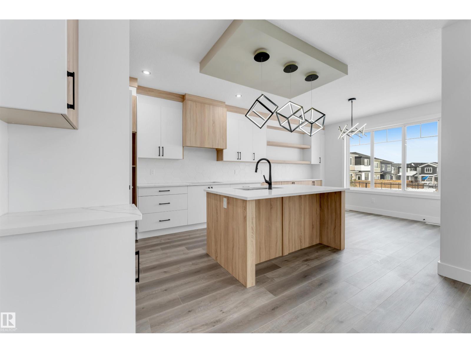 4310 36 st - Image 15
