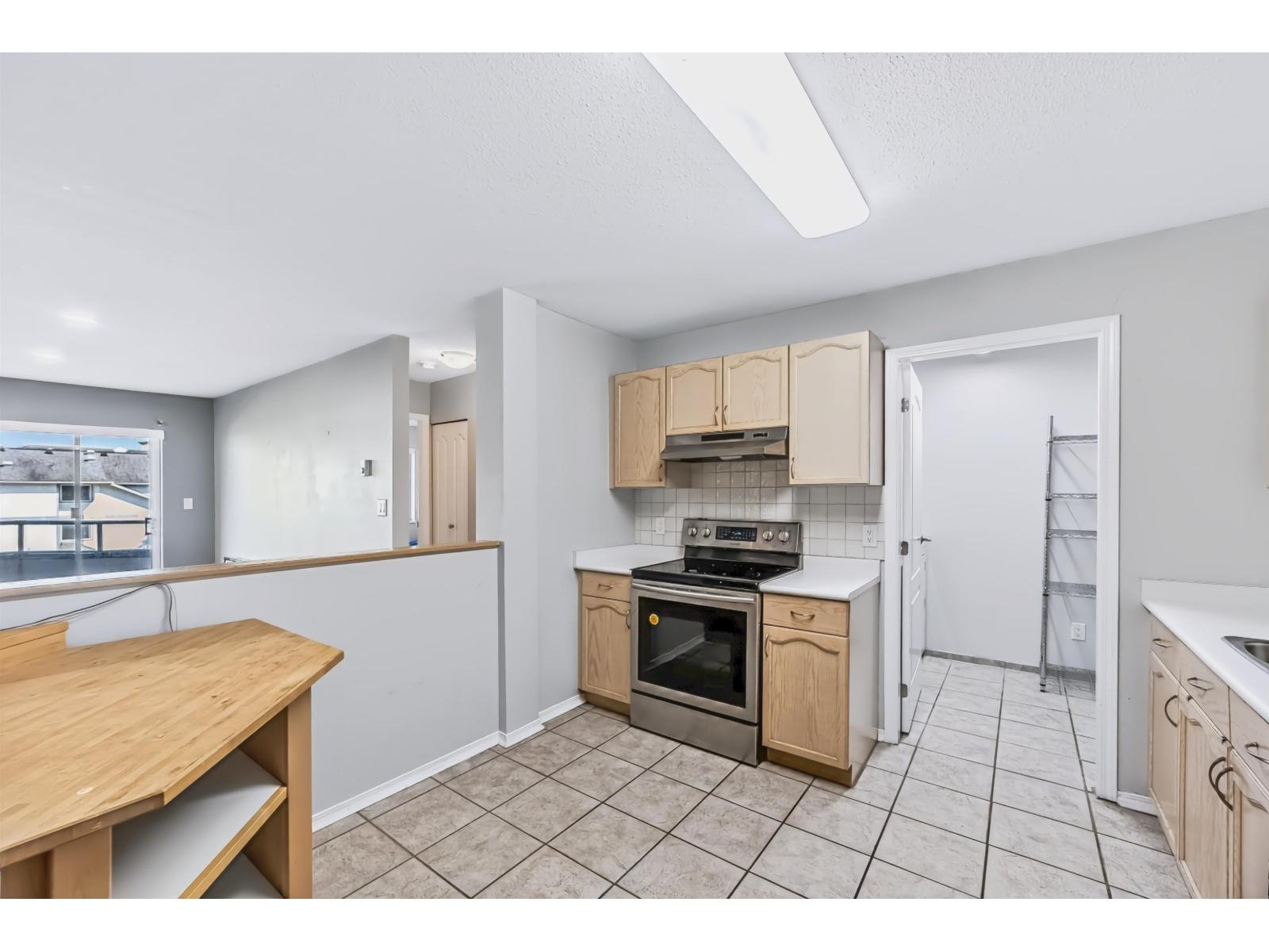2 Bed, 2 Bath Apartment for Sale in Abbotsford – 221 33175 OLD YALE ROAD, Abbotsford – MLS# R3158143 - Image 9