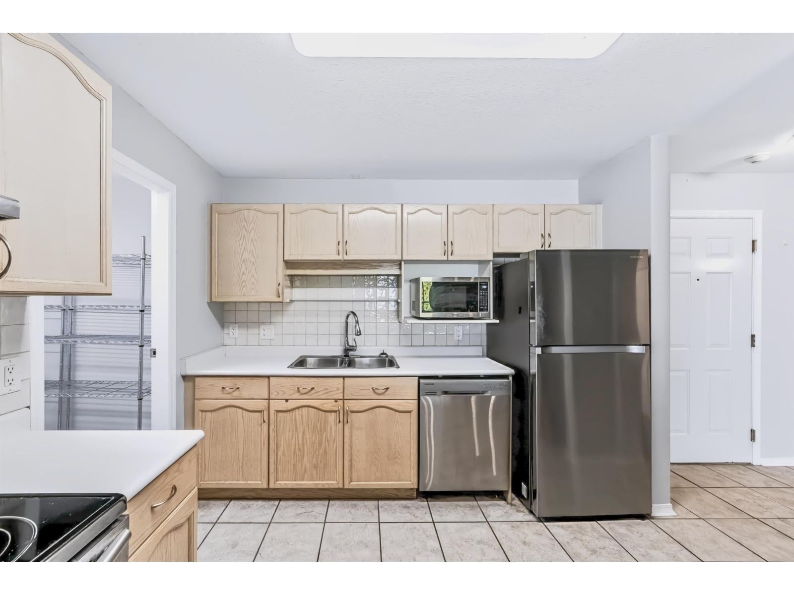 2 Bed, 2 Bath Apartment for Sale in Abbotsford – 221 33175 OLD YALE ROAD, Abbotsford – MLS# R3158143 - Image 8