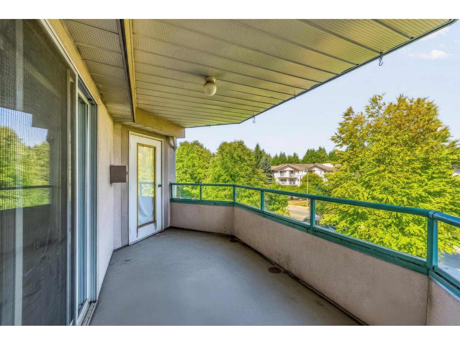 2 Bed, 2 Bath Apartment for Sale in Abbotsford – 221 33175 OLD YALE ROAD, Abbotsford – MLS# R3158143 - Image 23