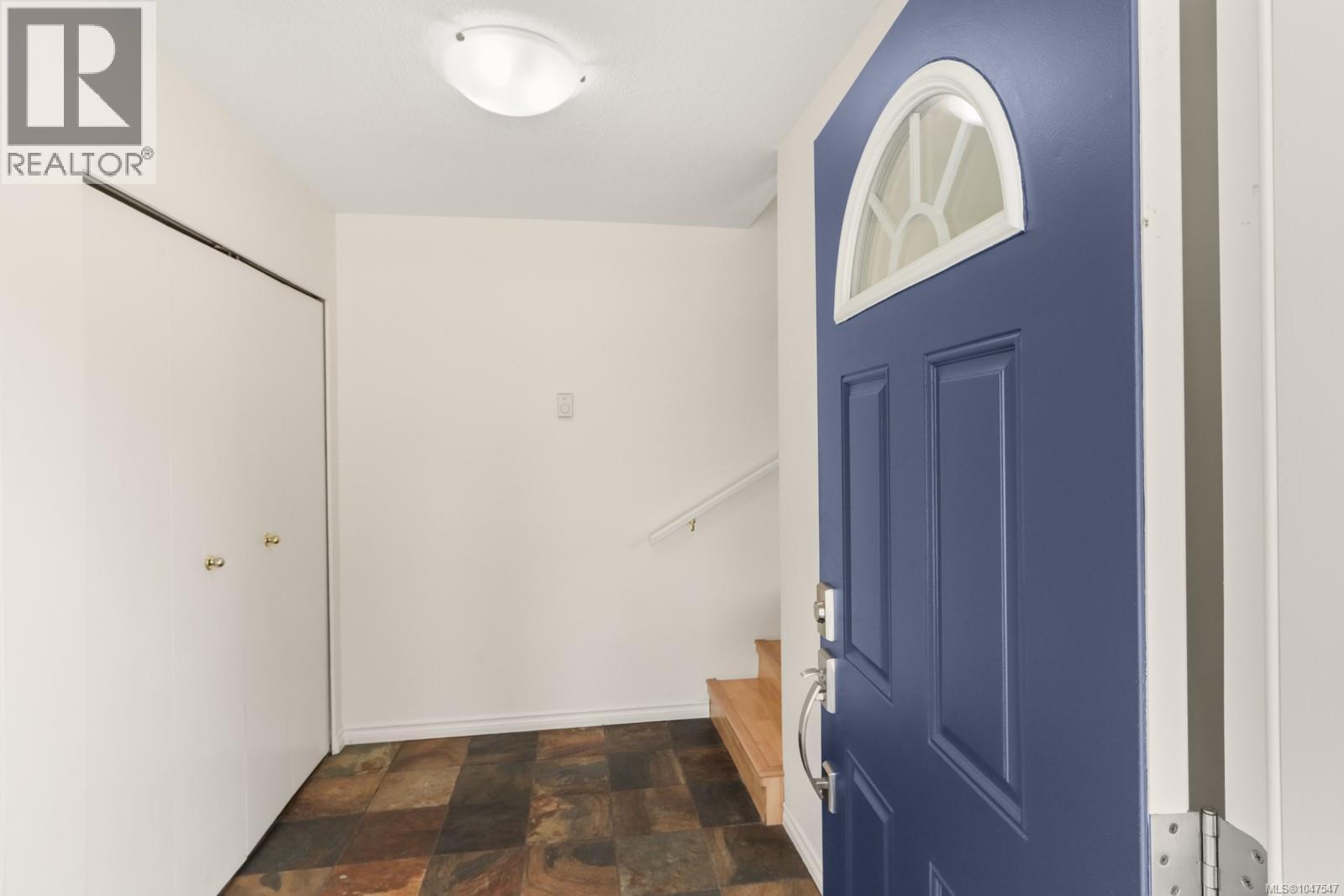 3500 Falcon Dr - Image 8