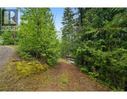 4255 Justin Road, Eagle Bay, BC V0E1T0 Photo 14