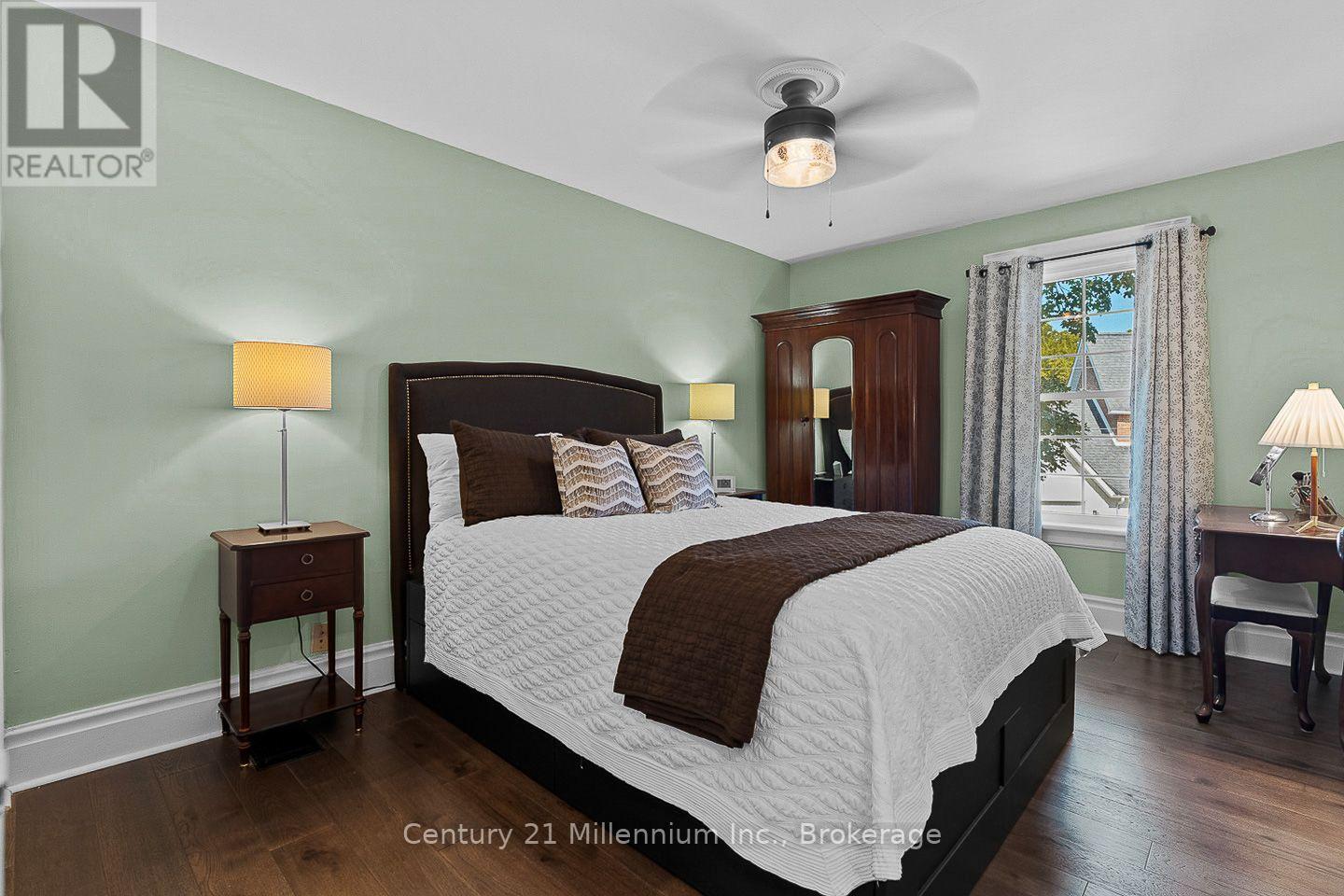 169 5TH A STREET E - Image 37
