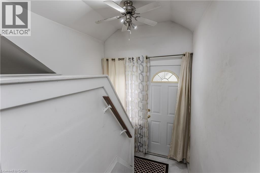 1088 KING Street E - Image 33