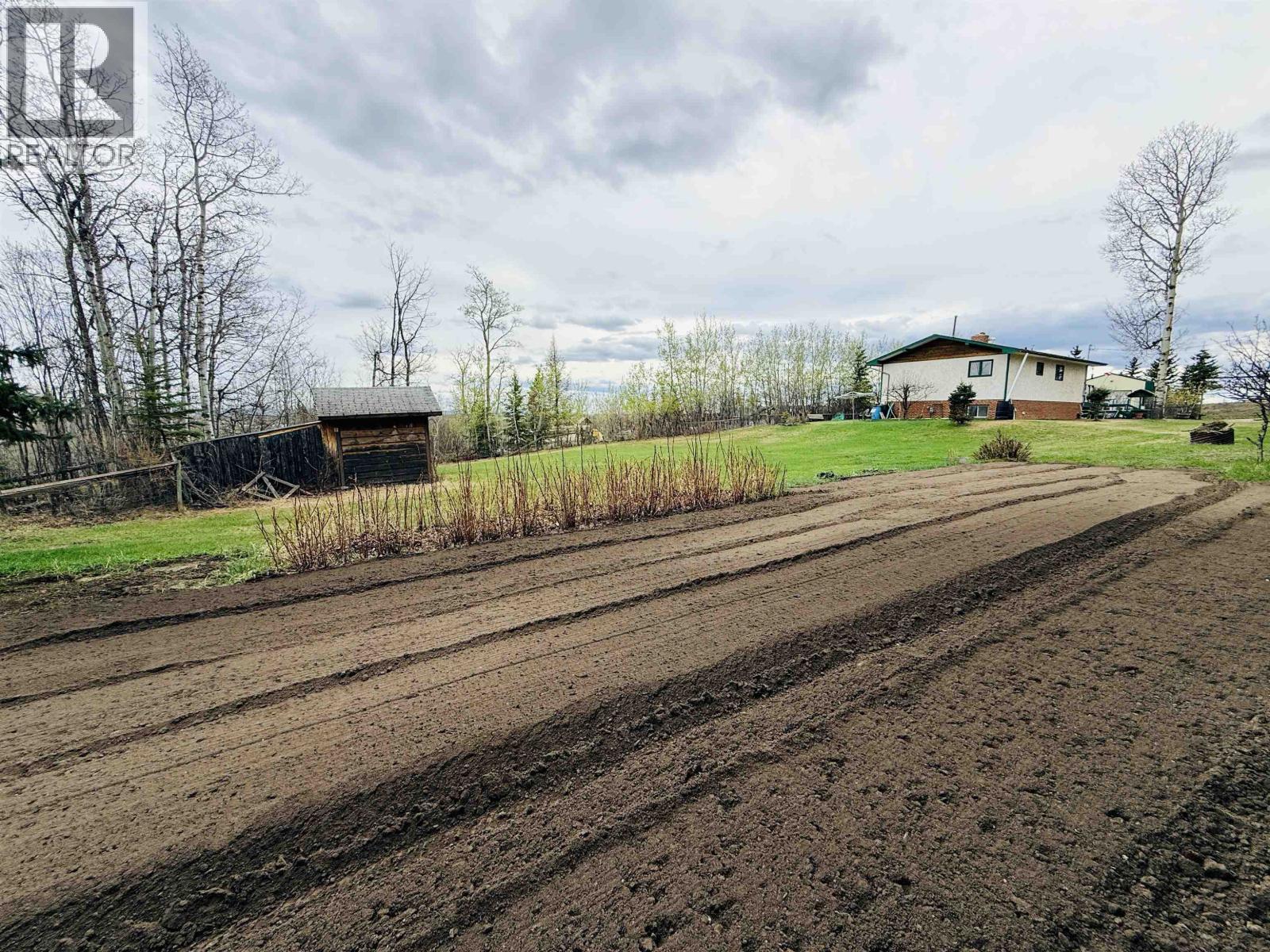 12895 271 ROAD - Image 32