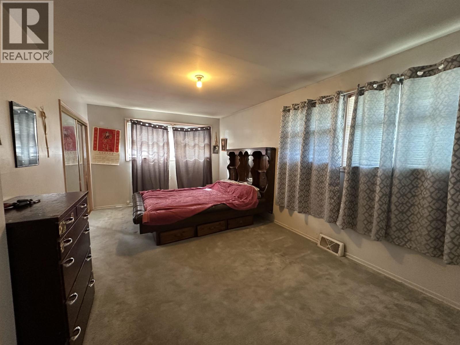 9319 98A AVENUE, Fort St. John