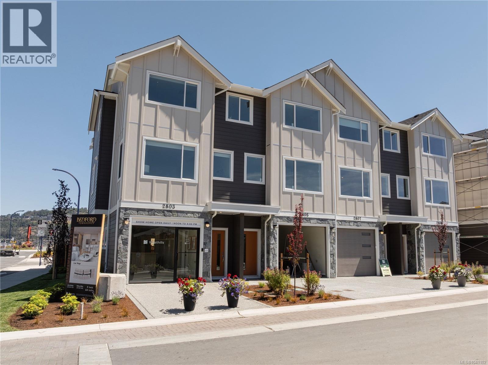 2864 Apex Close