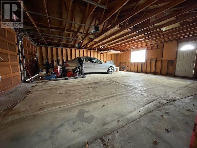 699 Coombes DR - 17