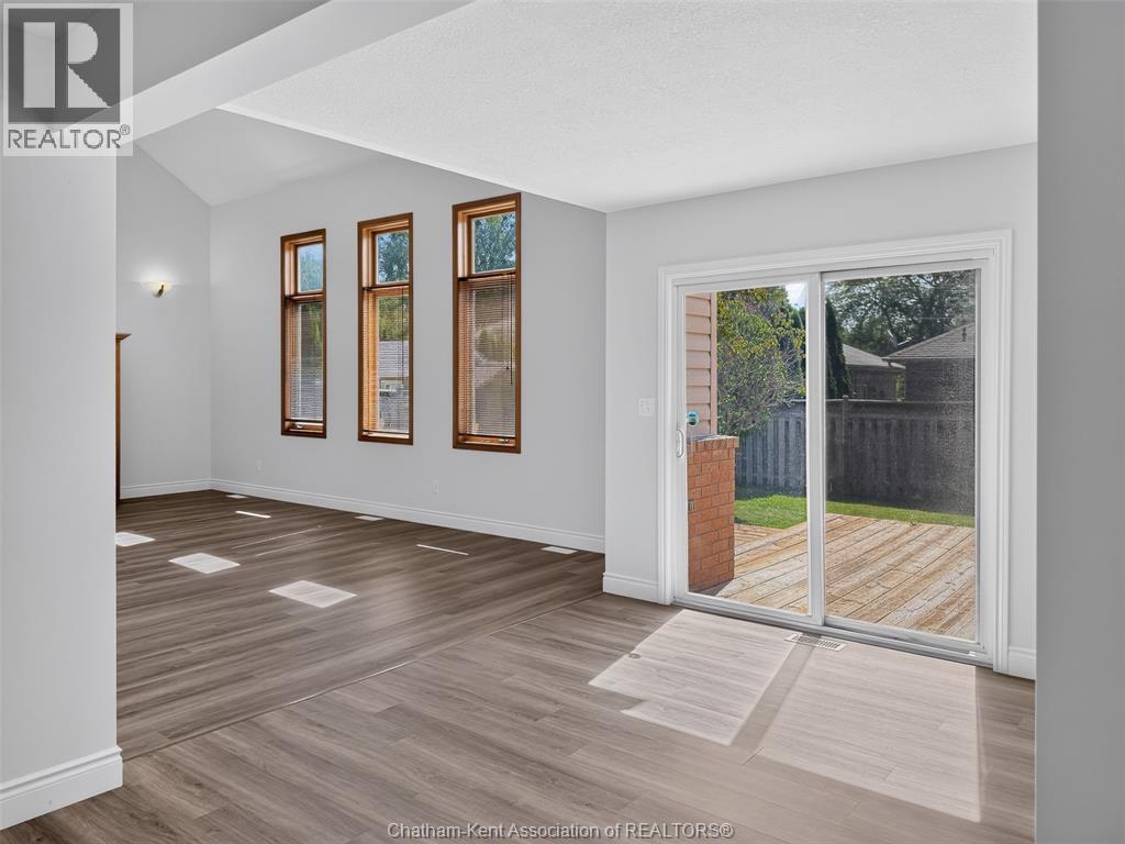 102 NORTHERN PINE PLACE - Image 5