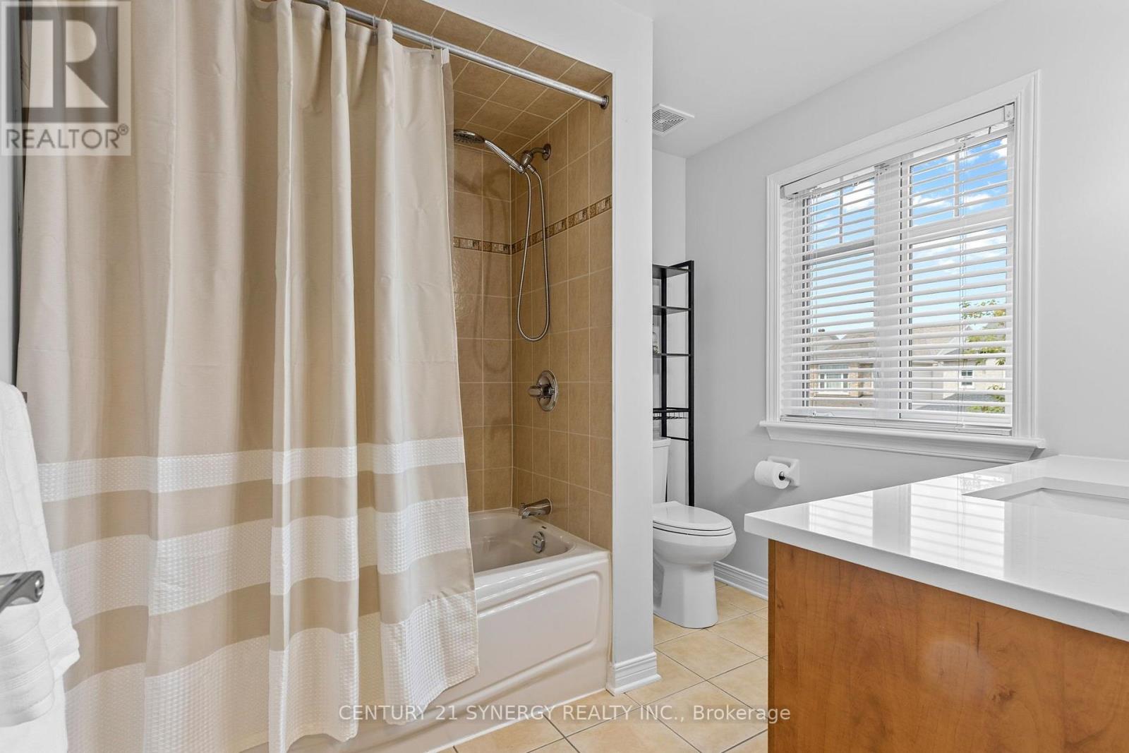 119 PORTRUSH AVENUE - Image 33