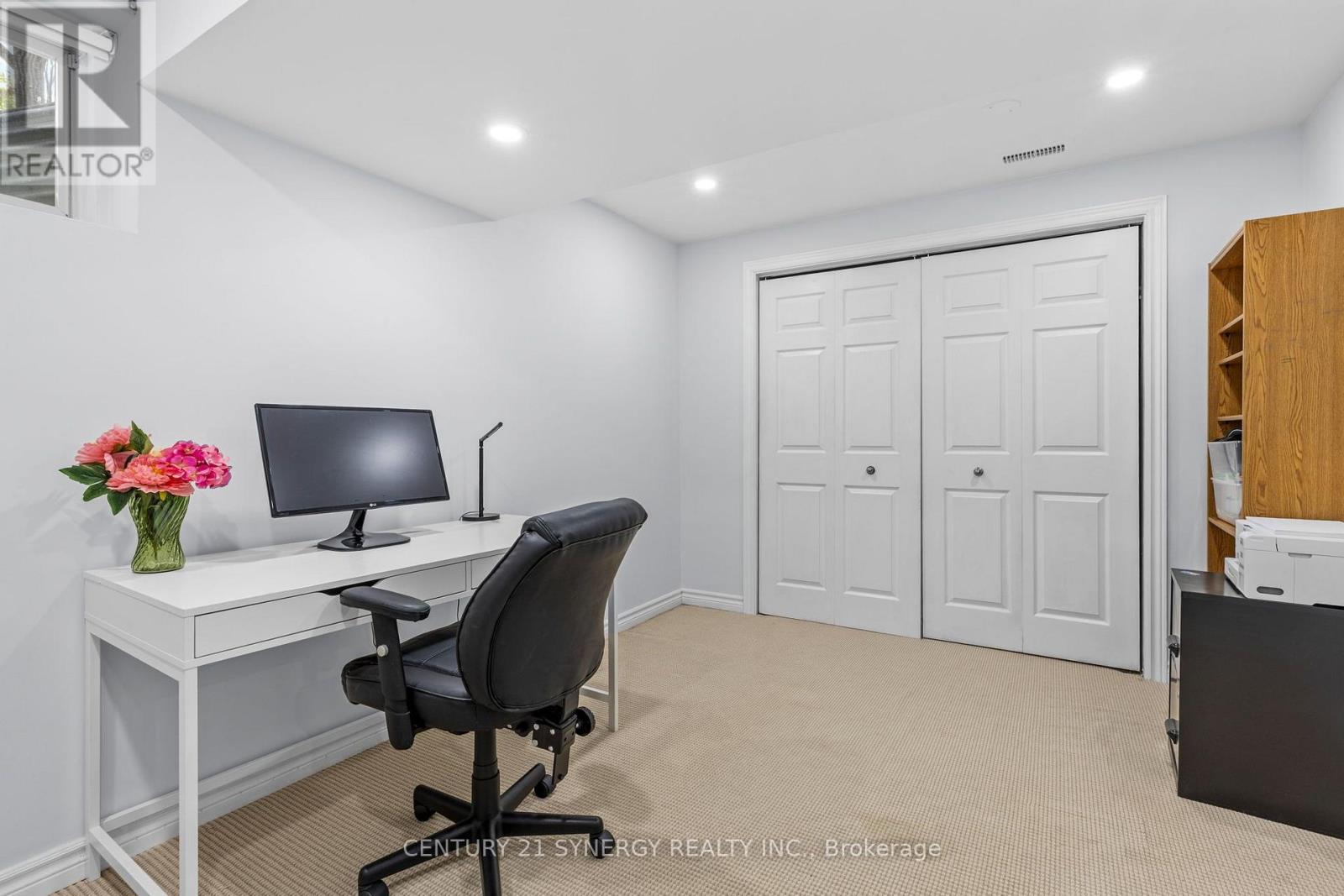 119 PORTRUSH AVENUE - Image 41