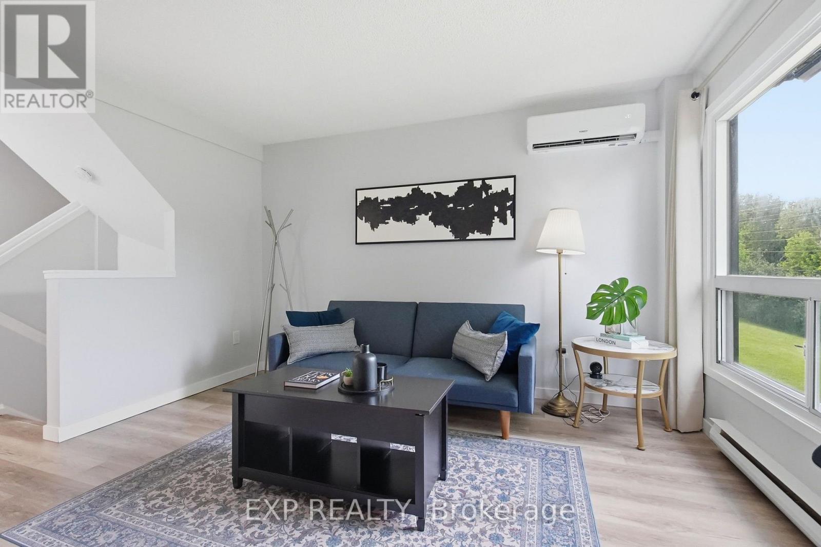 64 PARKLANE CIRCLE - Image 26