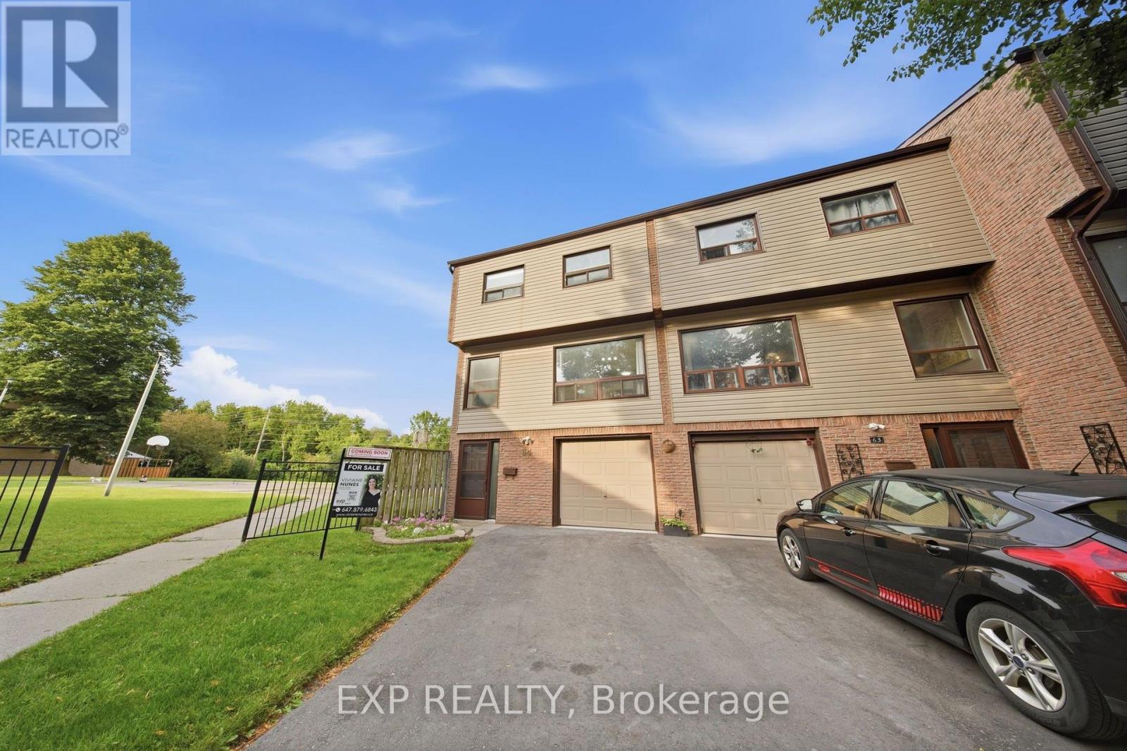 64 PARKLANE CIRCLE - Image 35