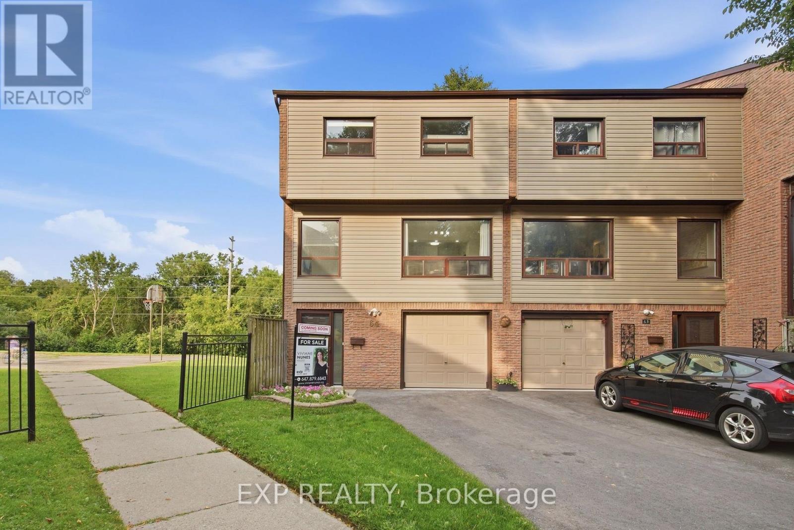 64 PARKLANE CIRCLE - 46