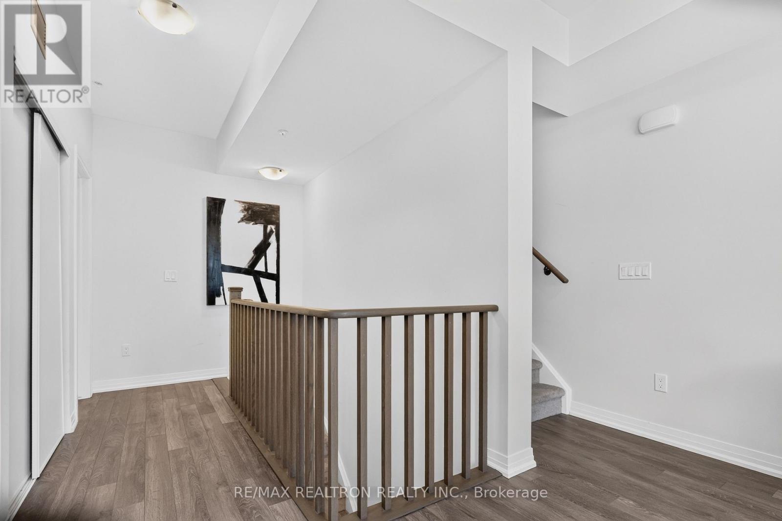 #1010 2635 WILLIAM JACKSON DRIVE - 19
