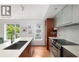 316 221 E 3rd Street, North Vancouver, BC V7L0C1 Photo 6