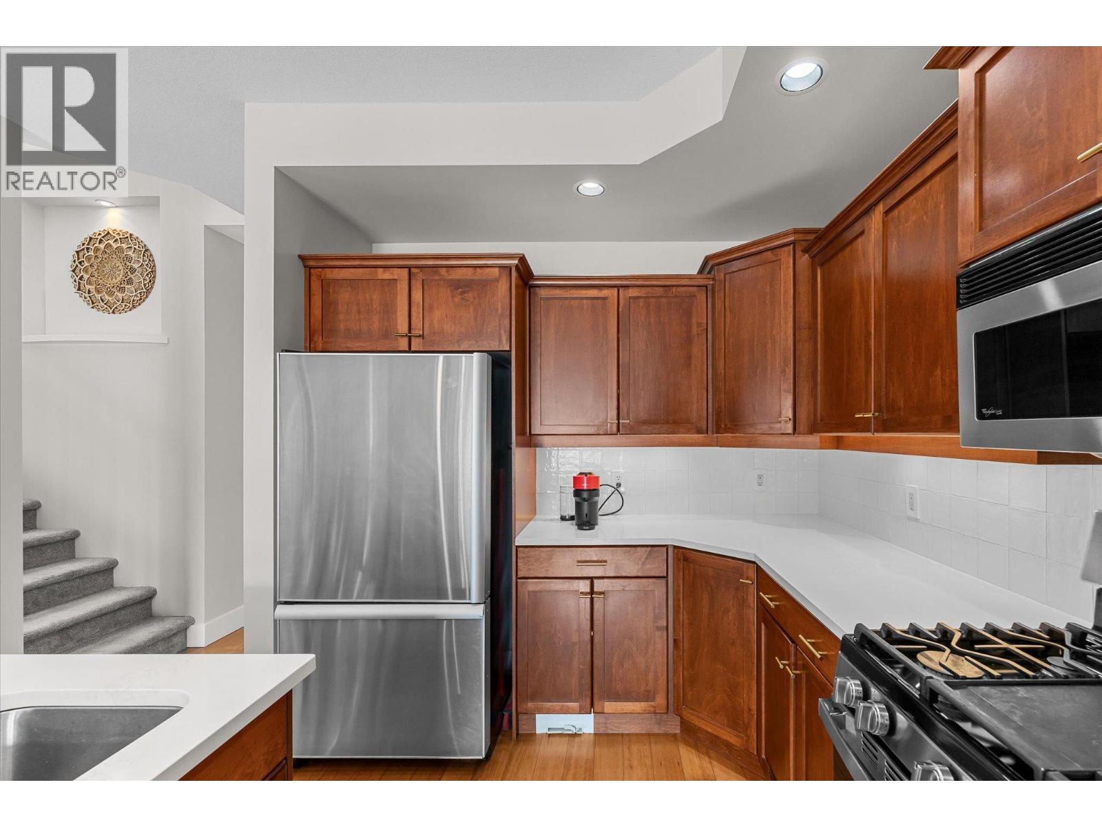 361 Quilchena Drive - 9