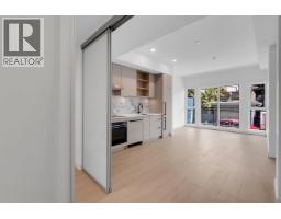 2xx 422 E 3rd Street, North Vancouver, BC V7L0K1 Photo 10