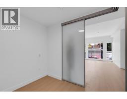 2xx 422 E 3rd Street, North Vancouver, BC V7L0K1 Photo 12