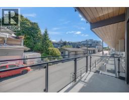 2xx 422 E 3rd Street, North Vancouver, BC V7L0K1 Photo 16