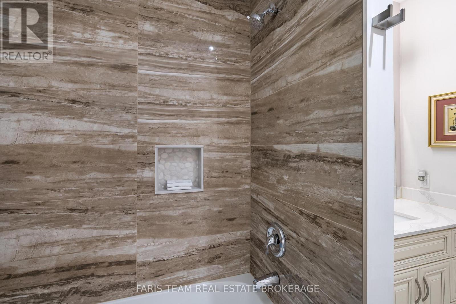 34 OAKWOOD AVENUE - Image 26