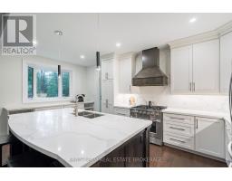 34 Oakwood Avenue, Tiny, ON L9M0J2 Photo 10