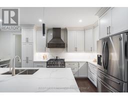 34 Oakwood Avenue, Tiny, ON L9M0J2 Photo 9