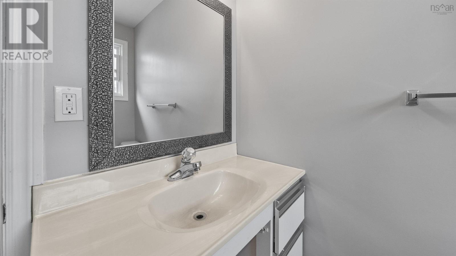 82 Nappan Drive - 27
