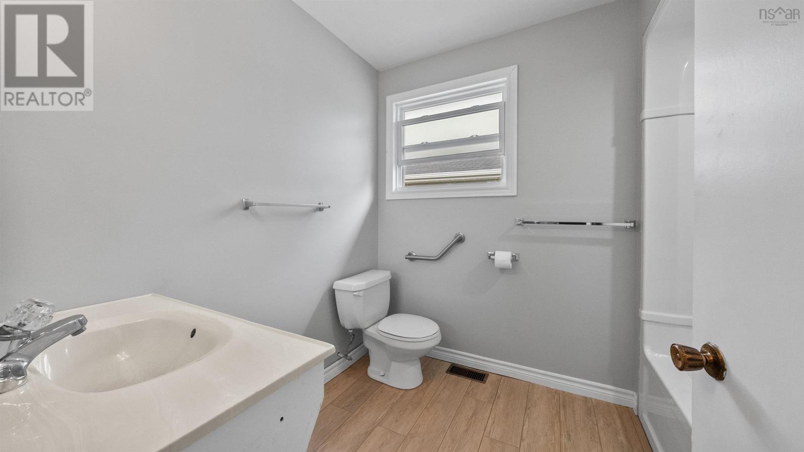 Property 25 of 40 of 82 Nappan Drive