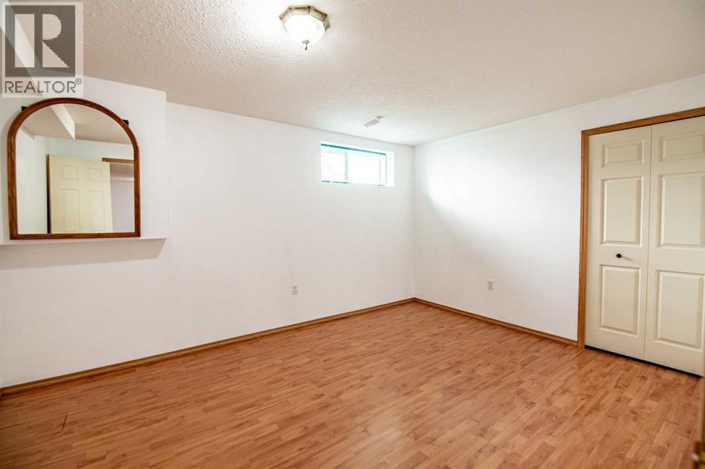 Listing photo – 19 Fulmar Close, Sylvan Lake