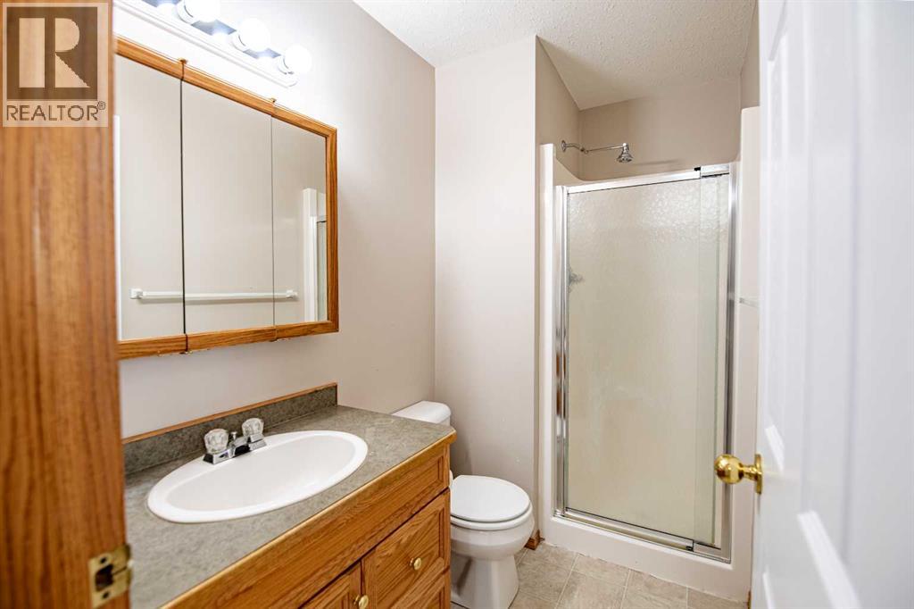 Listing photo – 19 Fulmar Close, Sylvan Lake