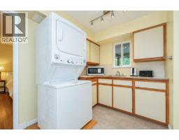 3691 Bargen Drive, Richmond, BC V6X2R7 Photo 26