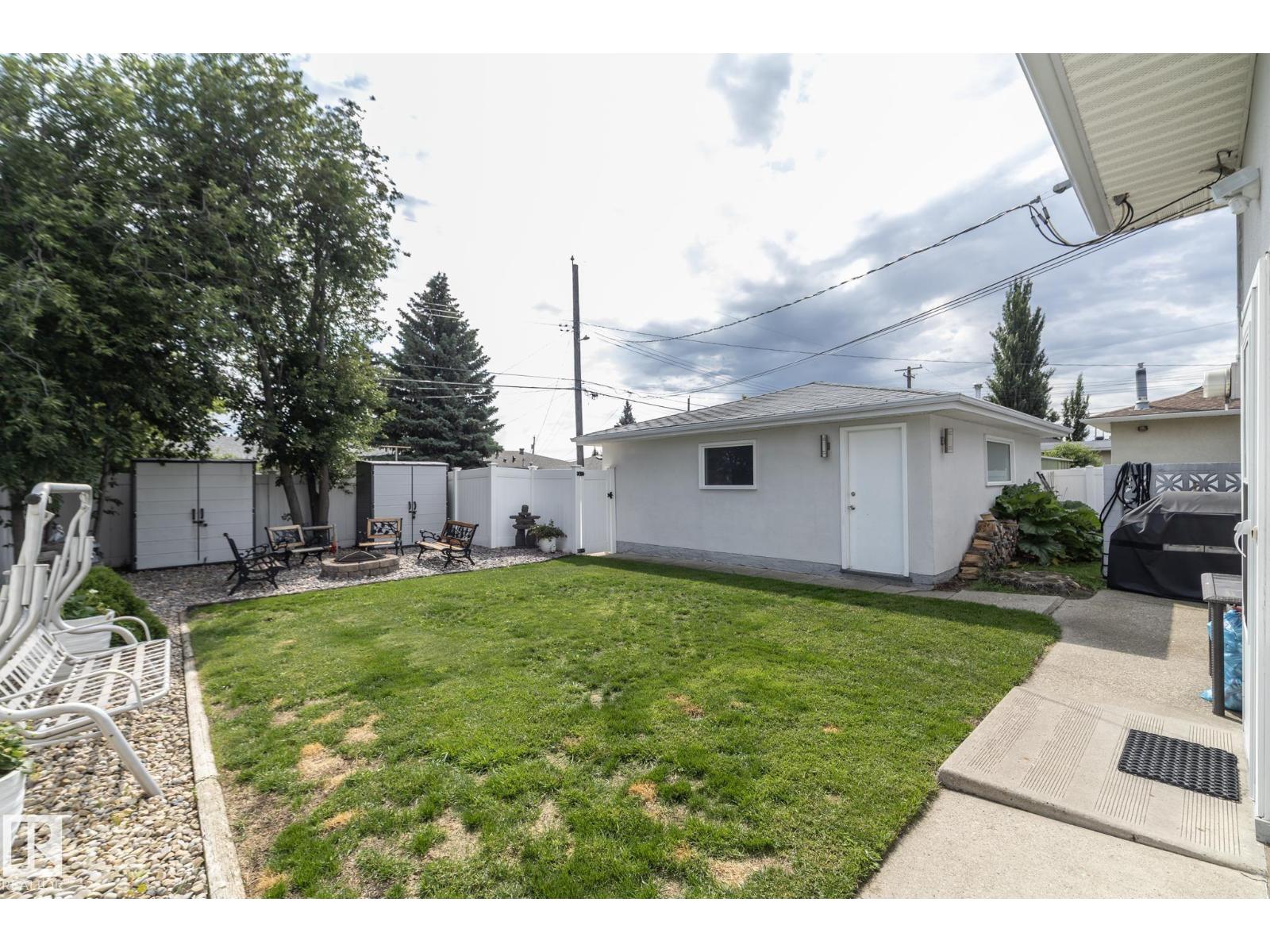 10623 75 ST NW - 53
