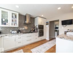 10623 75 St Nw, Edmonton, AB T6A2Z8 Photo 17