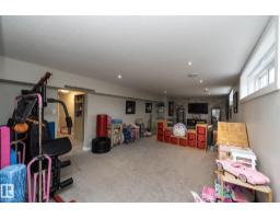 10623 75 St Nw, Edmonton, AB T6A2Z8 Photo 50